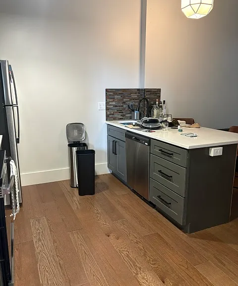 54 Union St #209 — Photo 9