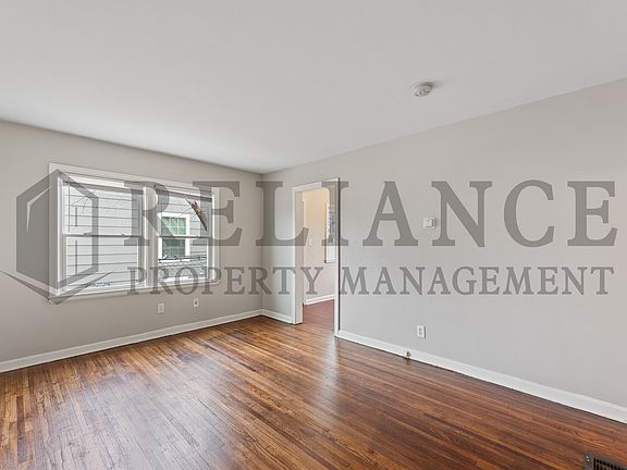 4th image of 1316 N Dellrose Ave