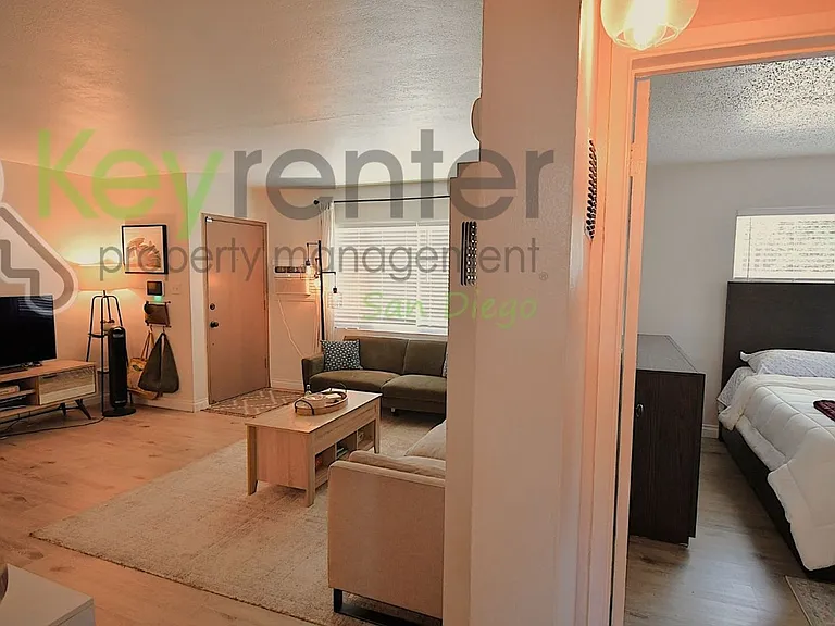 8075 Palm St — Photo 16