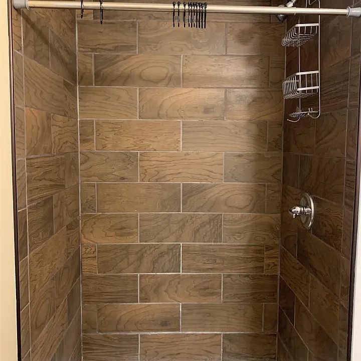 2nd image of 2203 Golf Course Rd