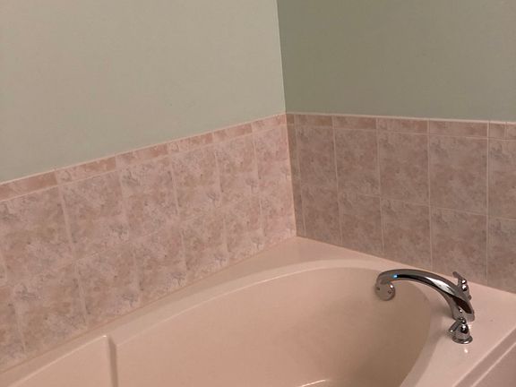 5th image of 6420 Double Eagle Dr Unit 1111