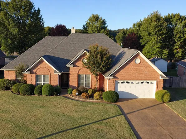 6878 Briarfield Ln, Memphis, TN 38135