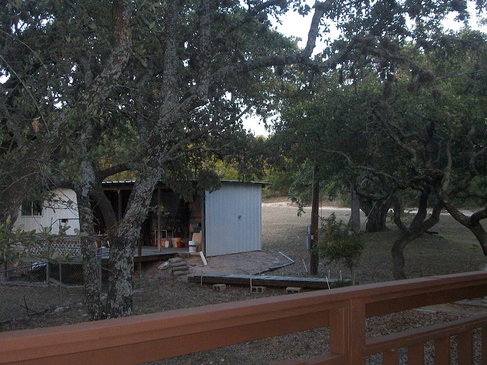 2nd image of 6320 Paradise Manor Cir