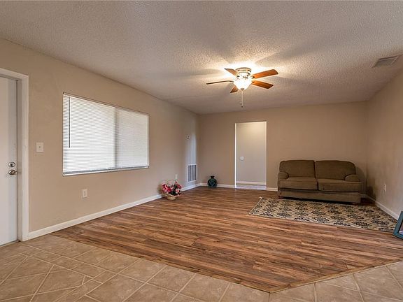 4th image of 6371 Tarawa Dr