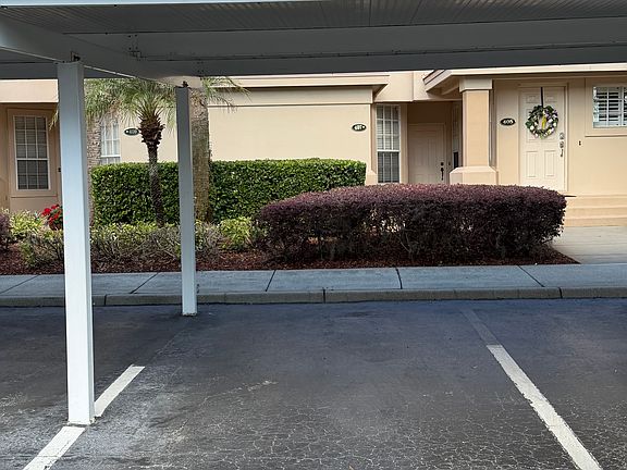 3rd image of 407 Enclave Pl
