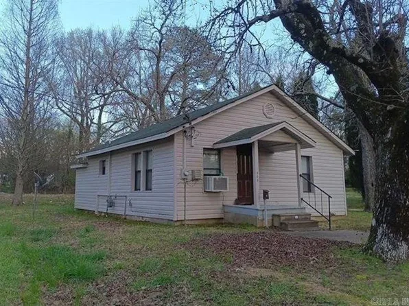 809 Owens St, Malvern, AR 72104