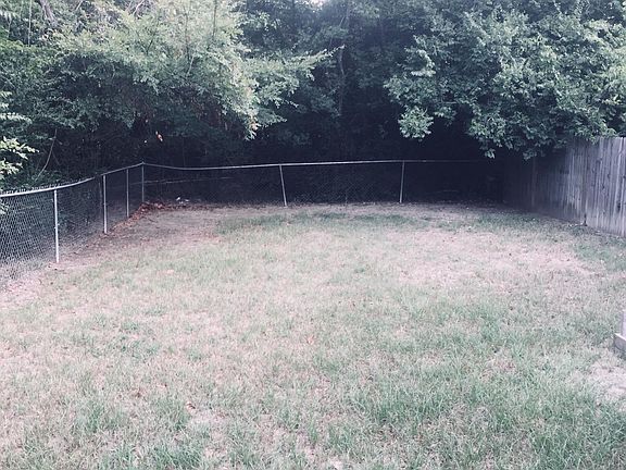 5th image of 10820 Kiamichi Dr