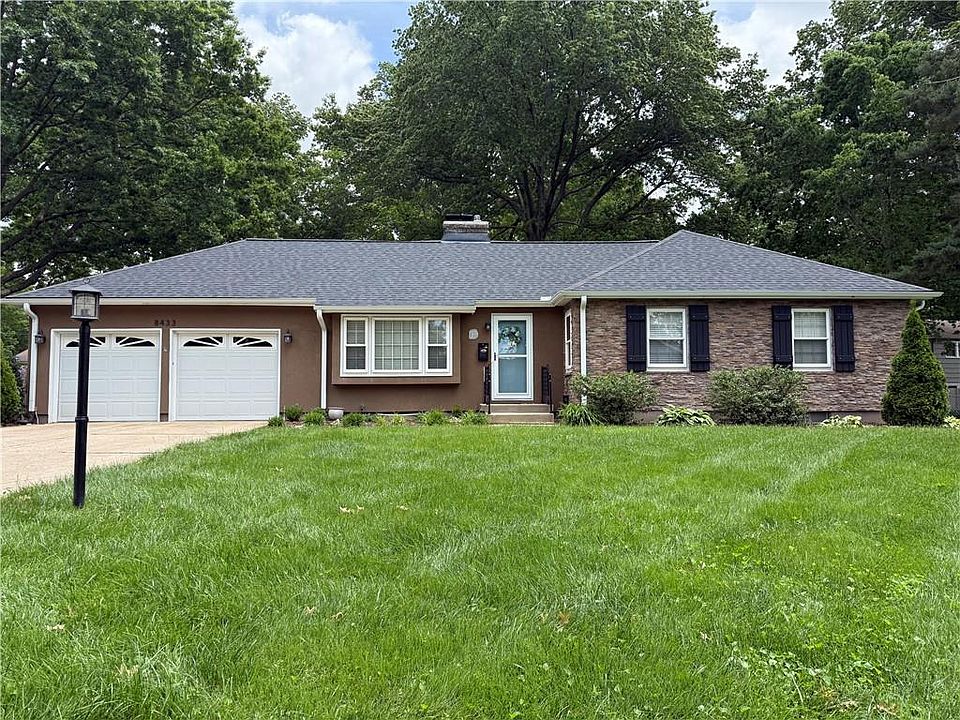 1st image of 8433 Beverly Dr