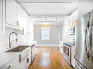 510 E Broadway #PENTHOUSE, Boston, MA 02127