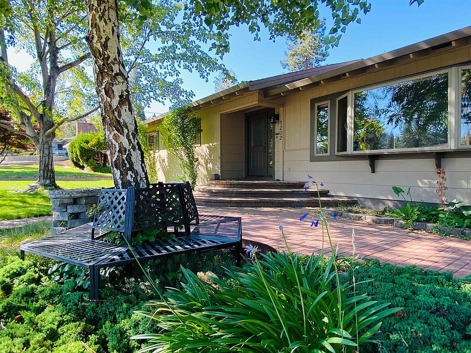 1202 Cedar St, Yreka, CA 96097 MLS 20230915 Zillow