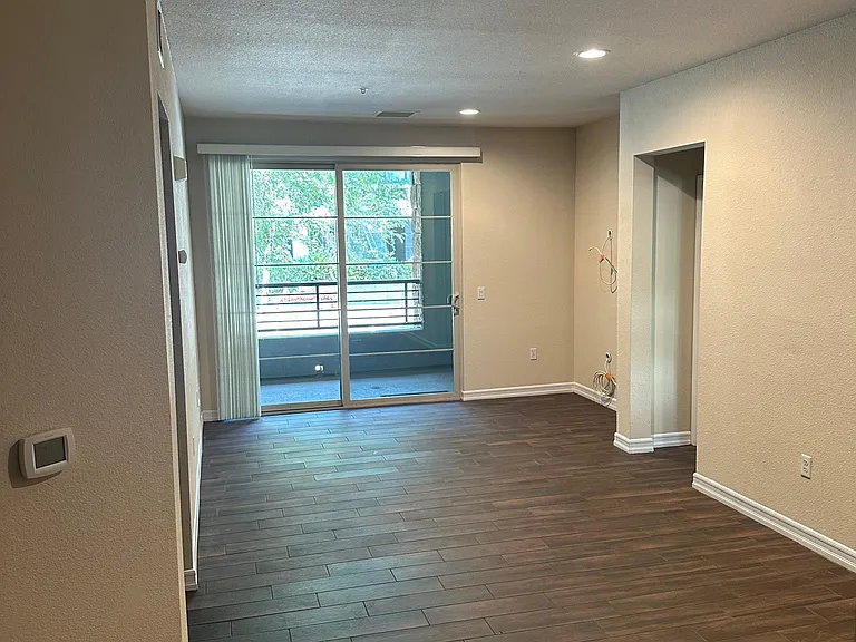 1465 C St #3206 — Photo 3