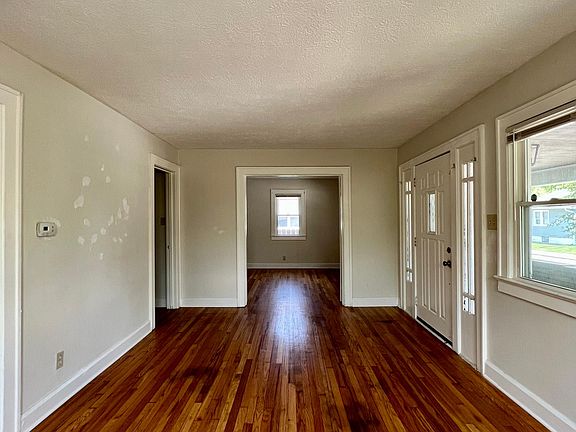 4th image of 1020 N Colorado Ave