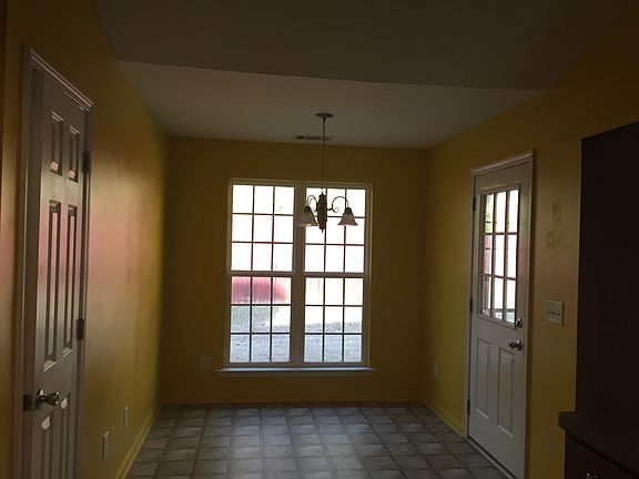 2nd image of 26 Aplomado Ln W