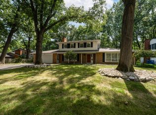 2913 Larry Ln, Kalamazoo, MI 49008