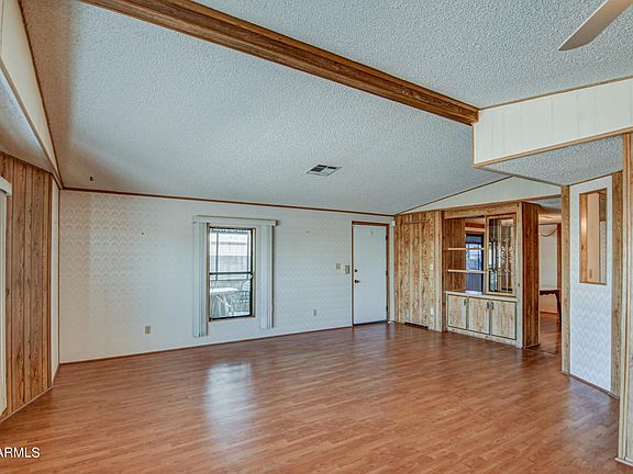 3rd image of 7573 E ARBOR Avenue
