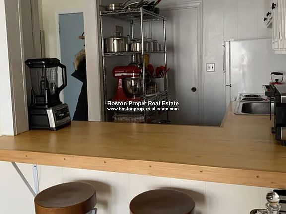 513 Beacon St. #9 Boston - Back Bay Unit Photo 9