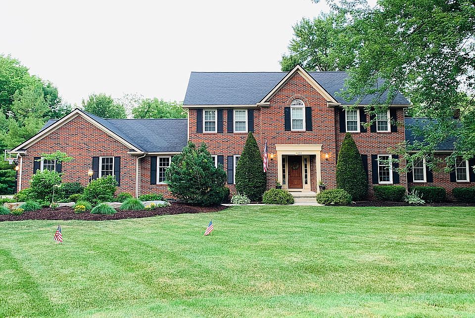 1st image of 6803 Pinebrooke Dr