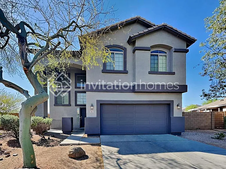 4915 W Lynne Ln — Photo 1
