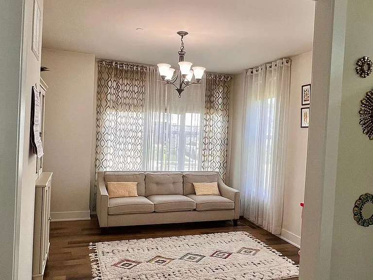 130 Ginkgo Ln — Photo 5