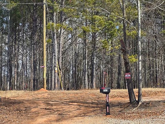 2nd image of 213 Lavista Rd