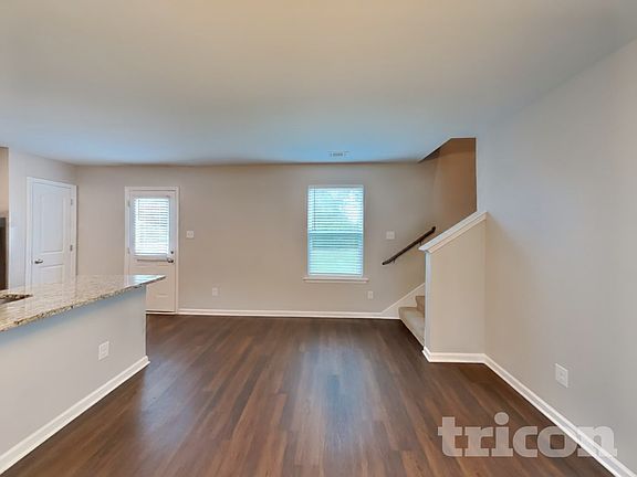 5th image of 3412 Vedette Ln