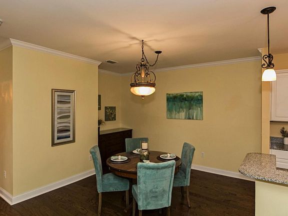 4th image of 320 Ryder Cup Cir Unit 207