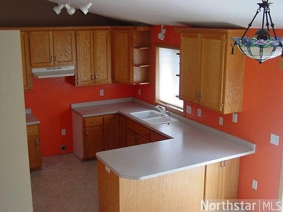 3rd image of 507 Cottonwood Street
