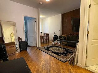 292 S 5th St #2A, Brooklyn, NY 11211