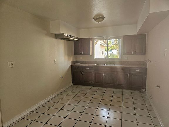 2nd image of 5183 Harvard St #5185