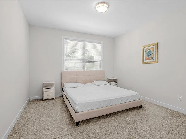 609 Yvonne Bend Dr — Photo 8