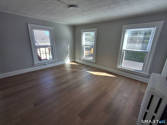 5th image of 53 Washington Street