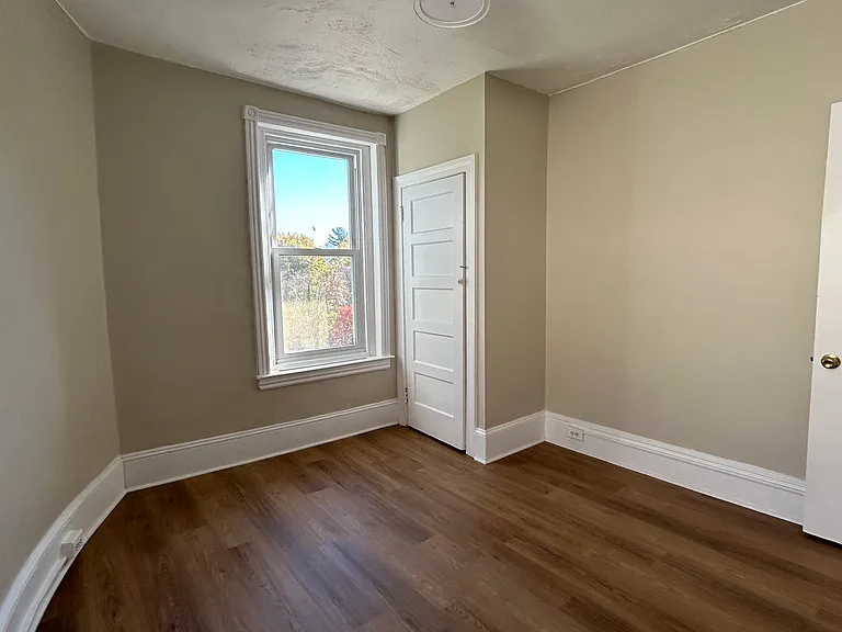 3538 Calumet St #2 — Photo 12
