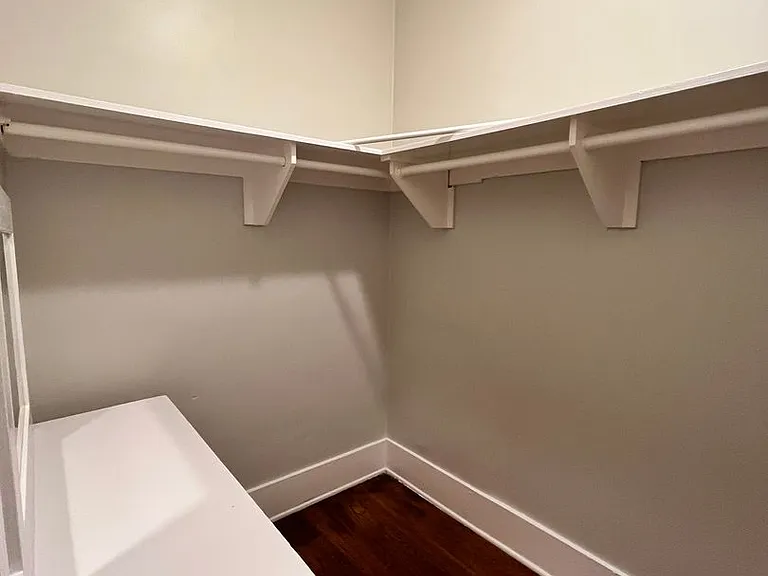 0090 Wenke Rentals — Photo 17