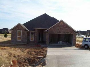 4236 Bradford Brook Dr, Newcastle, OK 73065