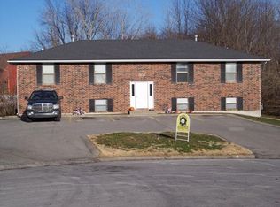 807 Foster Ln, Warrensburg, MO 64093