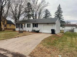 2009 2nd St E, Menomonie, WI 54751