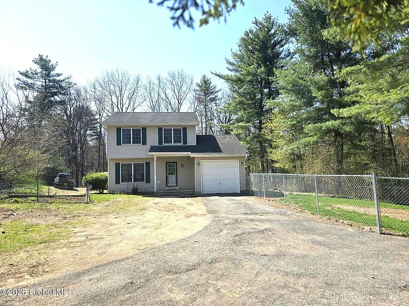 2nd image of 100 Glenning Lane