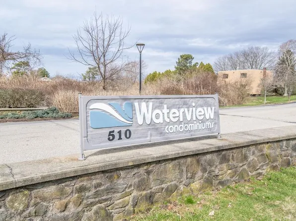 510 Child St APT 101B, Warren, RI 02885