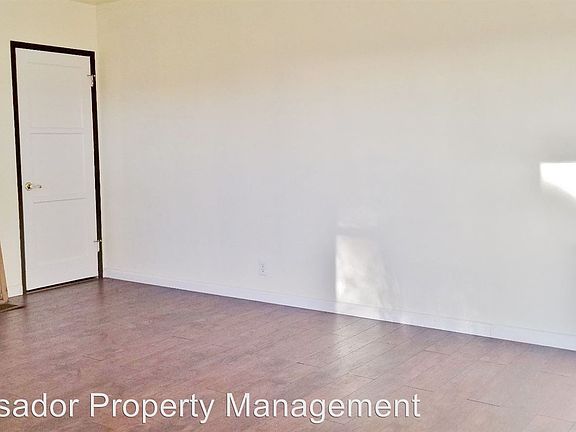 2nd image of 14835 Anaconda St