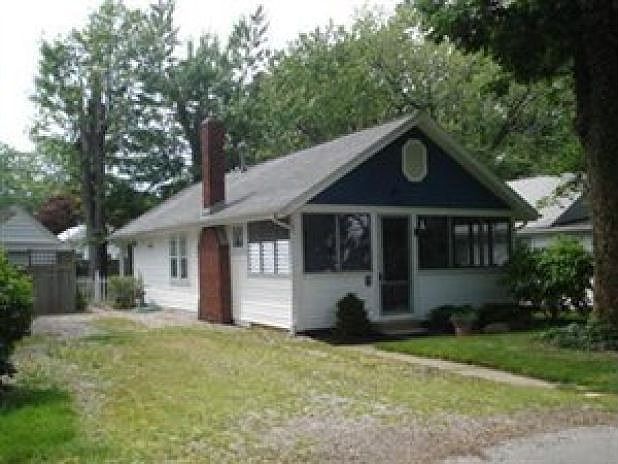 1st image of 412 Ewa Yea St