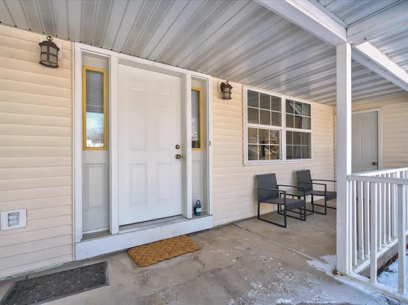 5215 Manitowoc Pkwy, Madison, WI 53705