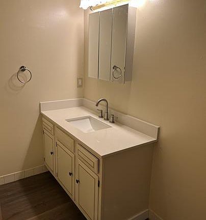 4th image of 1650 Edgewood Dr #1650