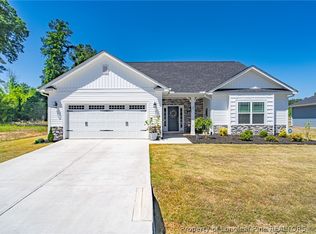 40 Capeside Ct, Lillington, NC 27546