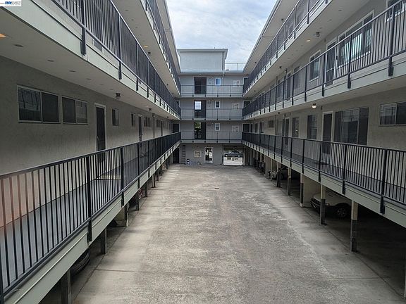 4th image of 3877 Howe St APT 107
