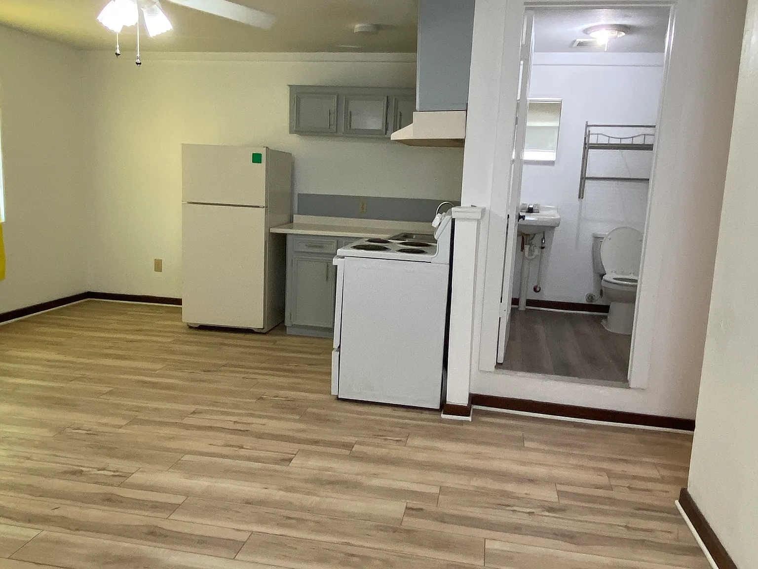 1 bed, 600 sqft, $850 — Photo 1