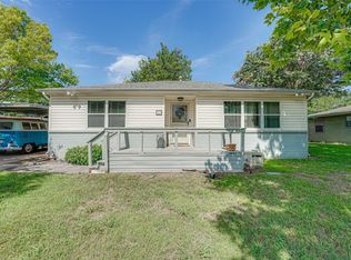 507 N Chattey Rd, Desoto, TX 75115