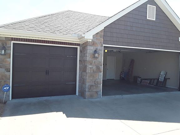 3rd image of 11729 E Creek Ln