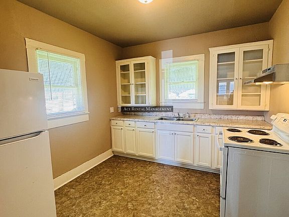 5th image of 2909 7th St APT A