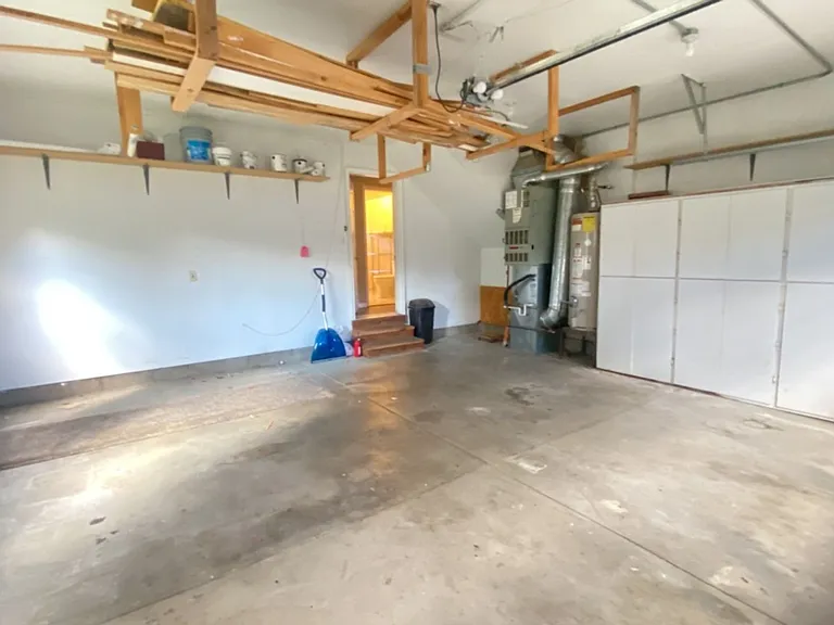 2503 E M Ave — Photo 30
