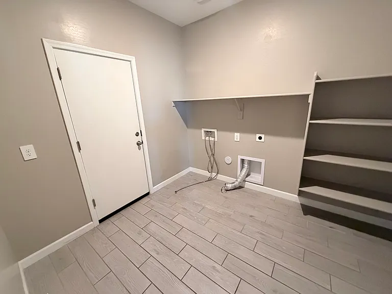 24170 W Flores Dr — Photo 14